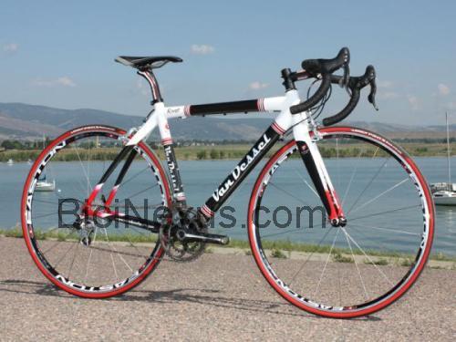 Van Dessel Rivet ficha técnica y opiniones